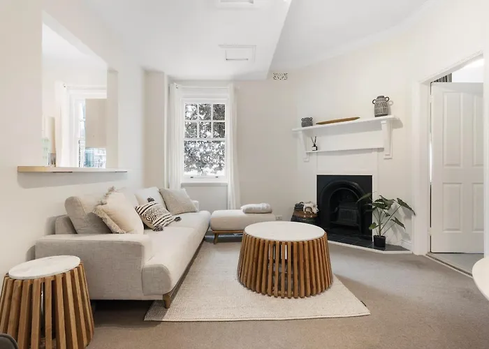 Lovely Two Bedroom Apartment